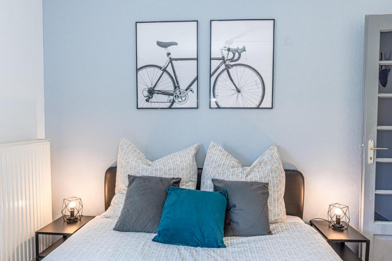 1 Studio & 4 Appts - 1 A 4 Lits - 1 A 7 Pers - 1 Immeuble - Confort, Flexibilite ------ English - 1 Studio & 4 Apts - 1 To 4 Beds - 1 To 7 Guests - Same Building - Comfort, Flexibility -- Cattenom Tremery Yutz Thionville Florange Hayange Kültér fotó
