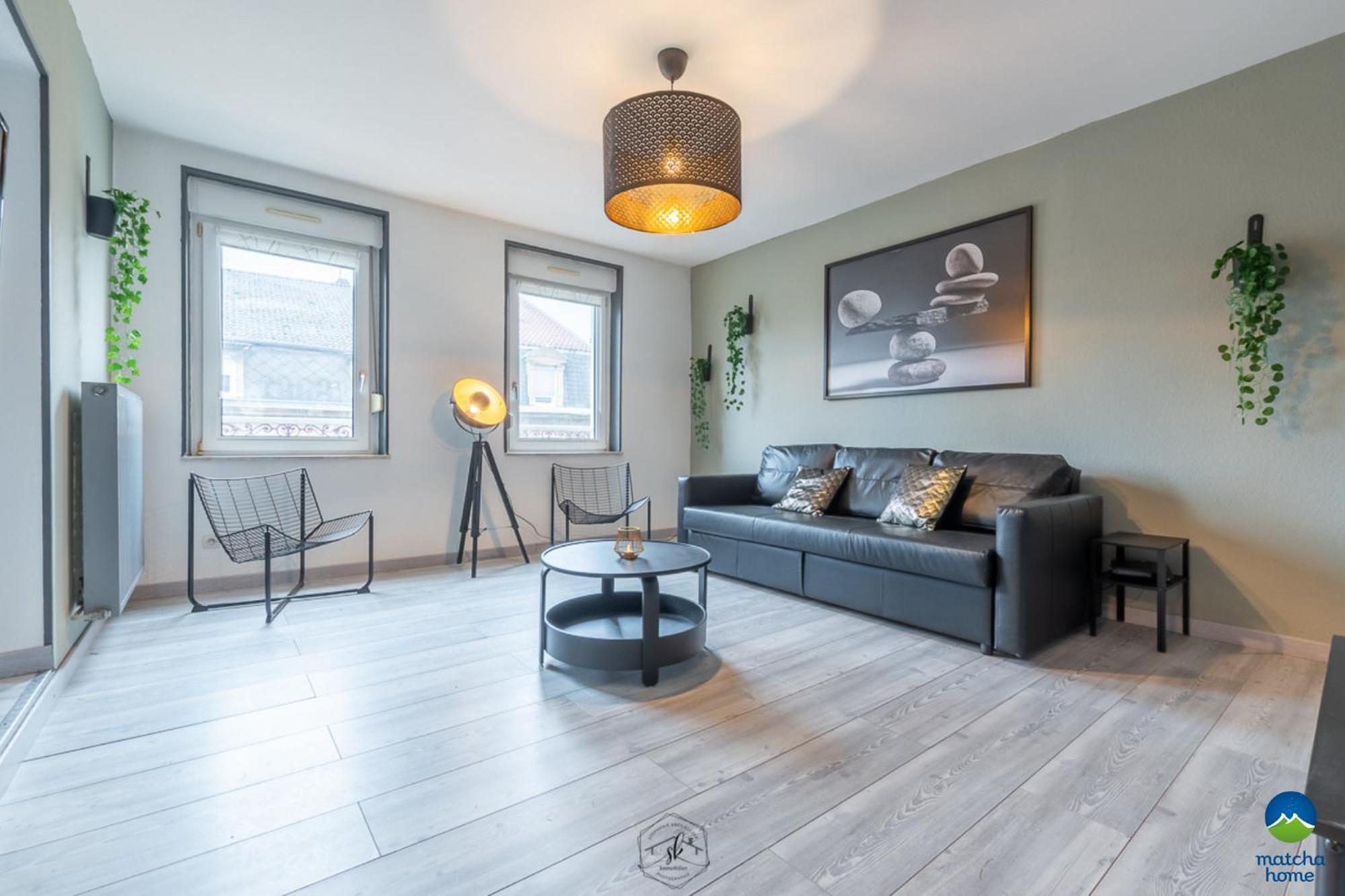 1 Studio & 4 Appts - 1 A 4 Lits - 1 A 7 Pers - 1 Immeuble - Confort, Flexibilite ------ English - 1 Studio & 4 Apts - 1 To 4 Beds - 1 To 7 Guests - Same Building - Comfort, Flexibility -- Cattenom Tremery Yutz Thionville Florange Hayange Kültér fotó